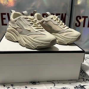 NEW! Steve Madden Women's possession bon/khaki Chunky Sneakers size 7